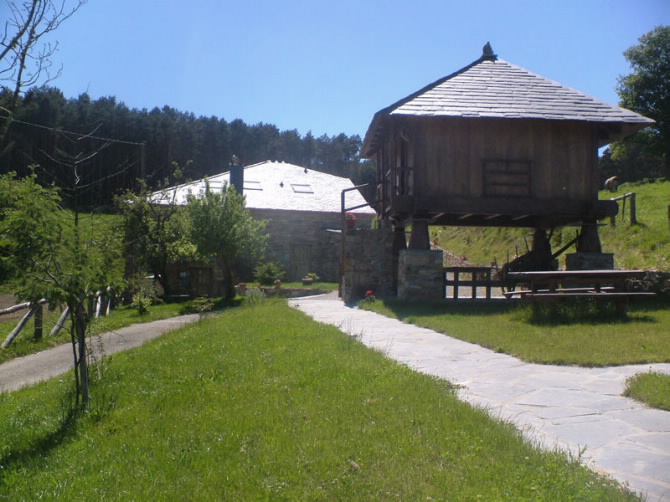 APARTAMENTOS VILARCHAO