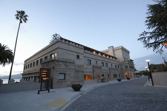 PAZO LOS ESCUDOS & HOTEL RESORT