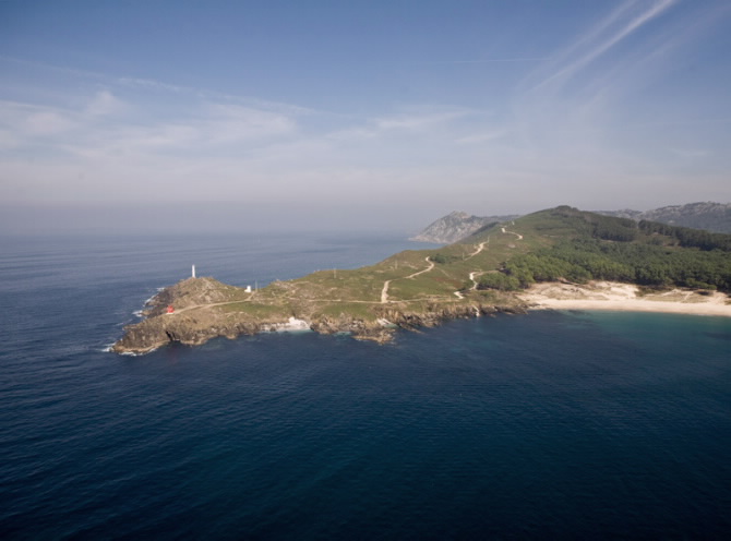 FARO DE PUNTA ROBALEIRA