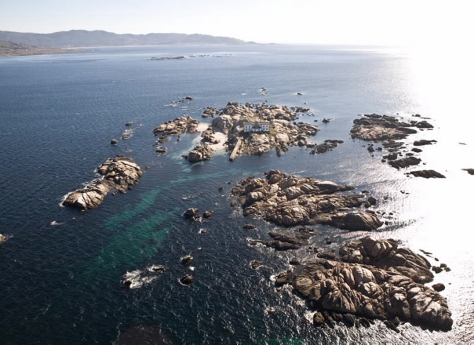 FARO DA ILLA LOBEIRA