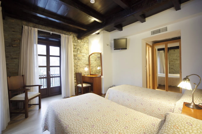 HOTEL MIRADOR DE BARCIA