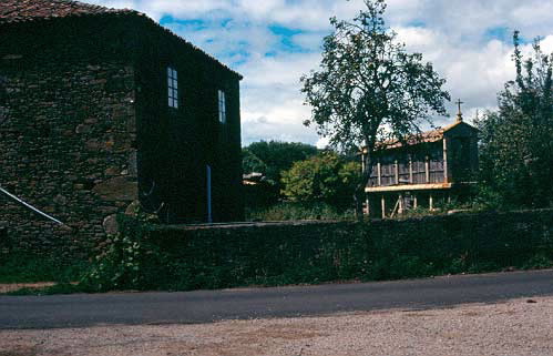 IGREXA PARROQUIAL DE SANTA COMBA DA XESTEDA