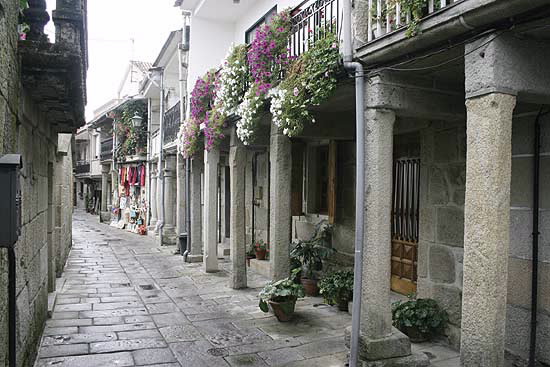 CASAS MARIÑEIRAS DO CONXUNTO H. ART. DE COMBARRO