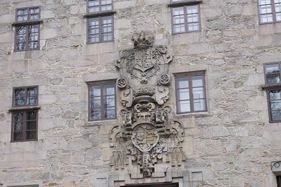 CASA DE EJERCITANTES