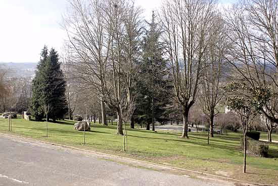 PARQUE ROSALÍA DE CASTRO