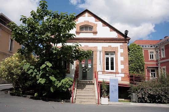 EDIFICIO DO COMEDOR UNIVERSITARIO