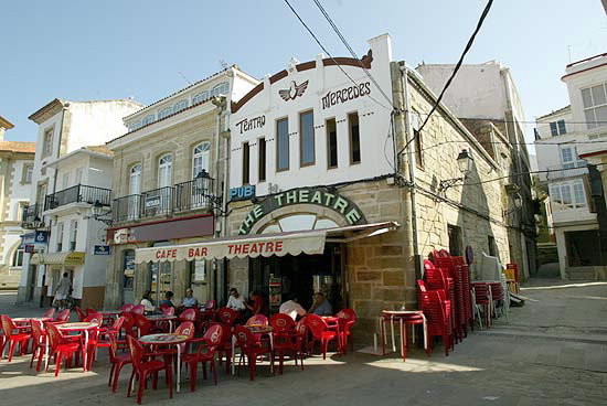 TEATRO MERCEDES