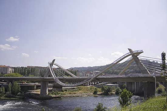 PONTE DO MILENIO
