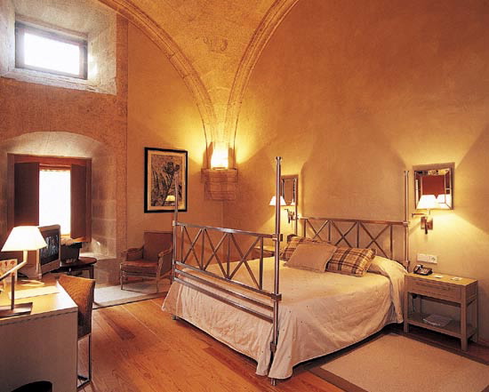 PARADOR DE SANTO ESTEVO