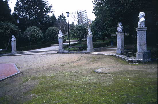 PARQUE MUNICIPAL RAÍÑA SOFÍA