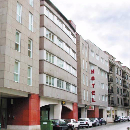 APARTHOTEL COLÓN TUY