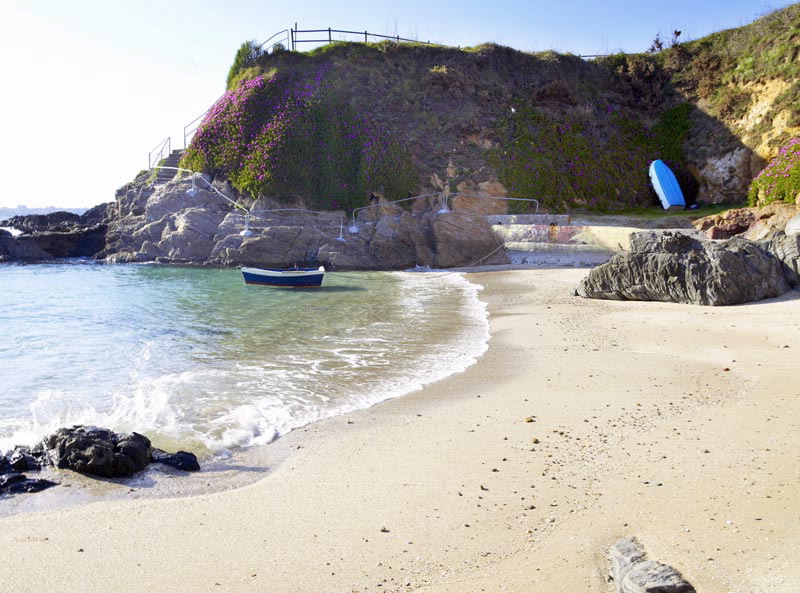 PLAYA MARGARITAS EN OLEIROS CORUÑA - GALICIA