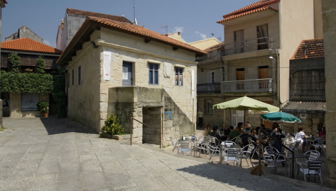 CASAS MARIÑEIRAS NA ZONA VELLA DE CANGAS