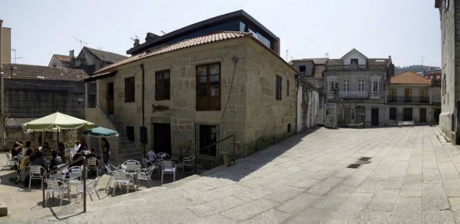 CASAS MARIÑEIRAS NA ZONA VELLA DE CANGAS