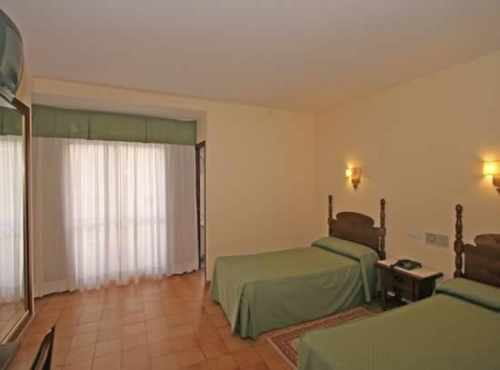 HOTEL NUEVO CACHALOTE