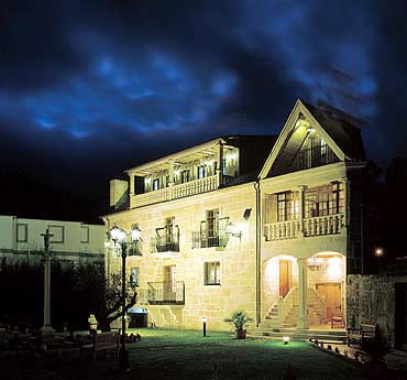 CASA ANTIGA DO MONTE