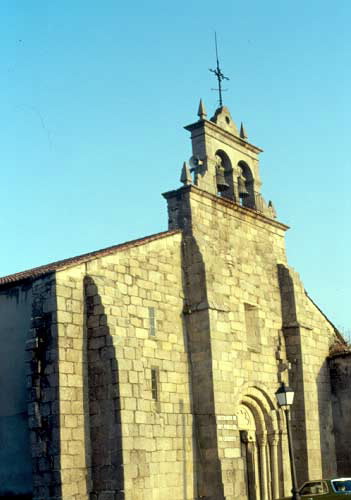 IGREXA DE SAN SALVADOR DE BERGONDO