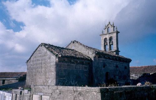 IGREXA PARROQUIAL DE SAN XULIÁN DE PEDROSO