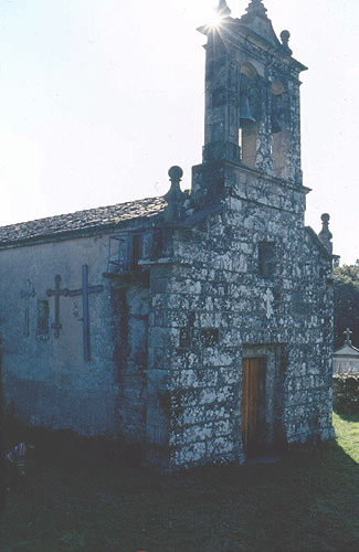 IGREXA PARROQUIAL DE SANTA MARIÑA DE CASTRELO