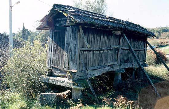 HÓRREO CASA RECT. DE BARCIELA
