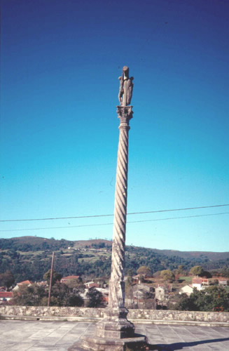 IGREXA PARROQUIAL DE SAN TOMÉ DE QUIREZA