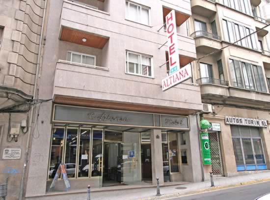HOTEL ALTIANA