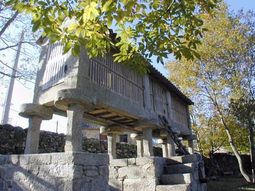 CASA DE ANGUIANO OU DA FRAGA