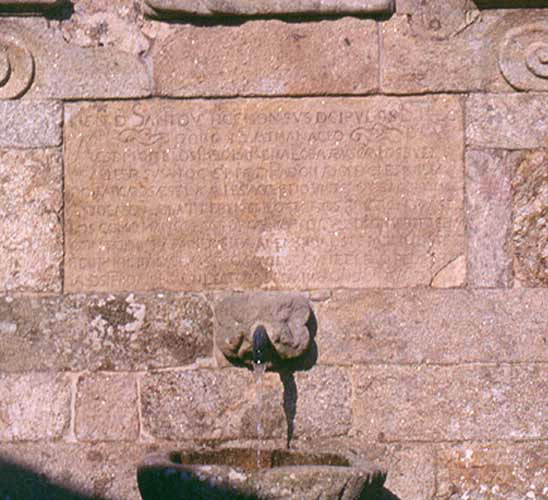 FONTE DE SANTIAGO OU DA REINA LUPA