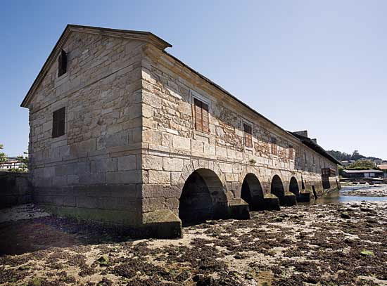 MUÍÑO DE MAREAS DO POZO DE CACHÓN