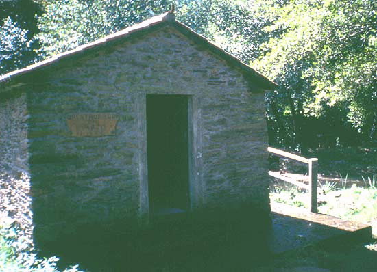 MUÍÑO DA ÁREA RECREATIVA RÍO MARUZO