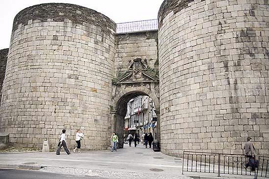 PORTA DE SAN PEDRO DE TOLEDO (MURALLA DE LUGO)