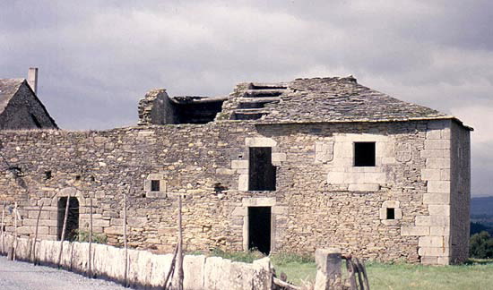 CASA-TORRE DE VIRÍS