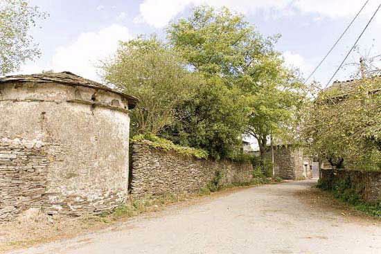 CASA GRANDE DE BELÓN