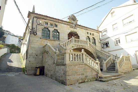 VILA DE MUROS