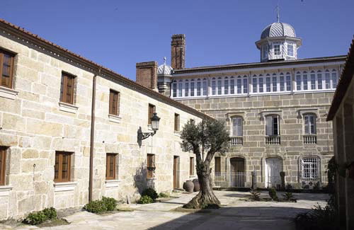 CASA GRANDE LA ALMUÍÑA