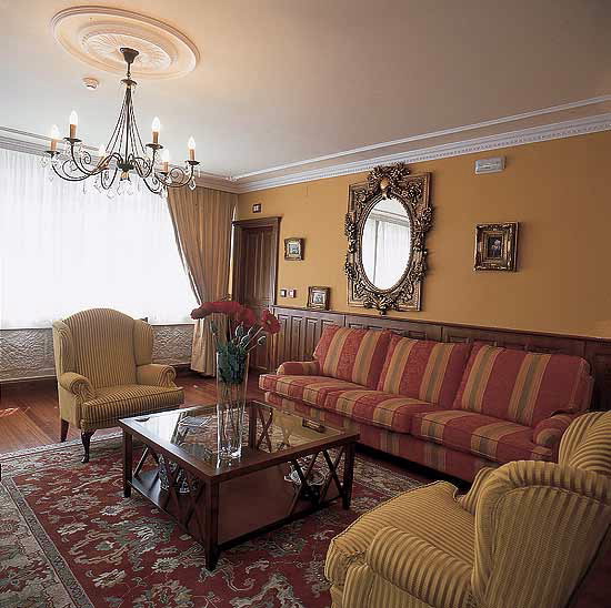 CASA GRANDE LA ALMUÍÑA