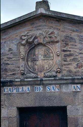 CAPELA DE SAN XOÁN DE SARANDÓNS