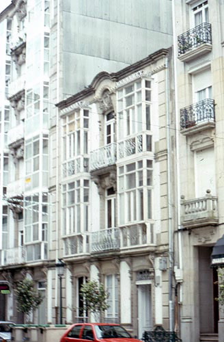 EDIFICIO VIVENDAS DE VILAGARCÍA