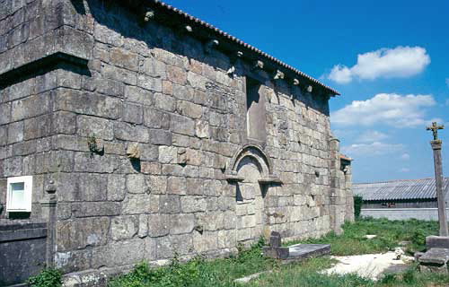 IGREXA PARROQUIAL DE SANTA MARIÑA DE MAROÑAS