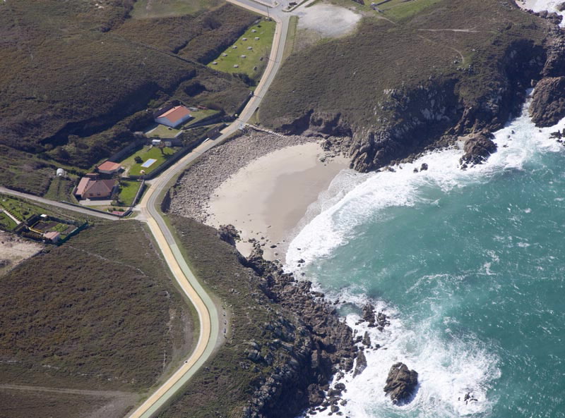 Resultado de imagen de hucha playa galicia