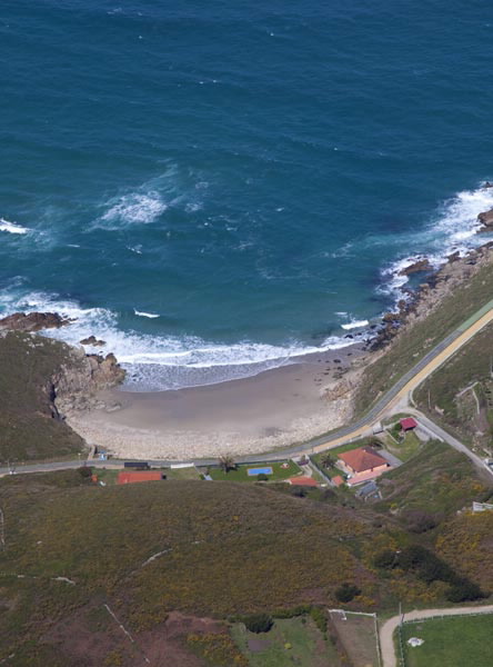 AREA PEQUENA - A HUCHA