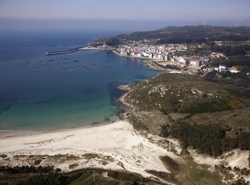 Resultado de imagen de Ermida playa galicia