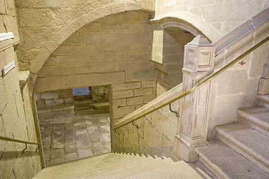 ANTIGO PAZO EPISCOPAL