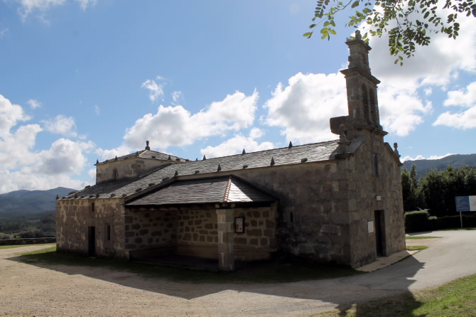 IGREXA PARROQUIAL SAN SALVADOR DE O CASTRO DE OURO