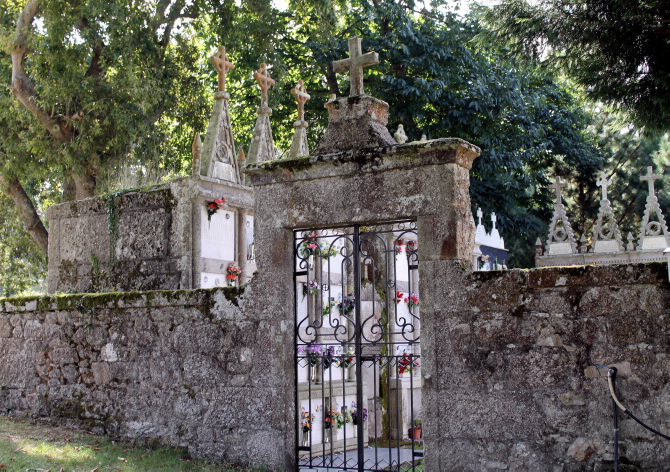 IGREXA PARROQUIAL DE SAN MAMEDE DAS OIRAS