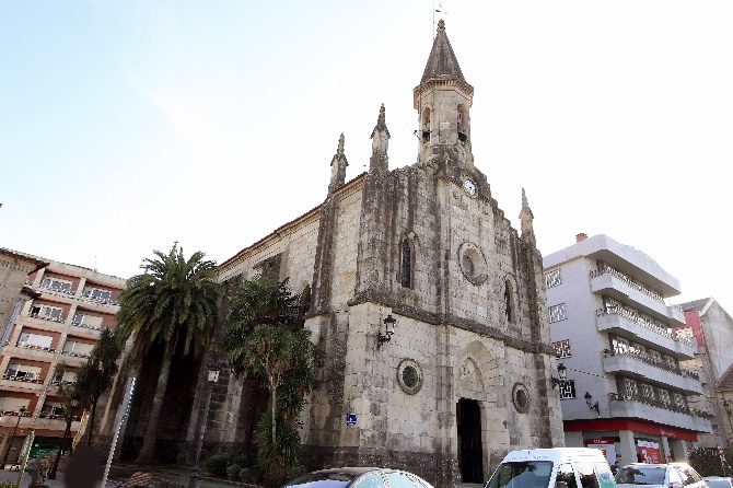 IGREXA PARROQUIAL DE SAN MIGUEL DE PONTEAREAS