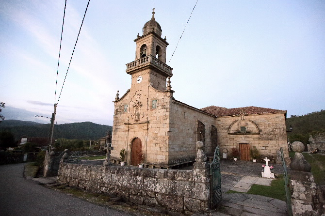 IGREXA PARROQUIAL DE SANTA MARINA DE PÍAS