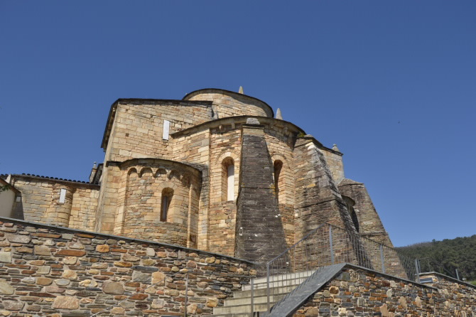 BASÍLICA DE SAN MARTIÑO