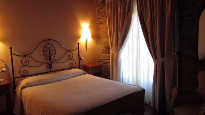 LONGARELA CASA RURAL