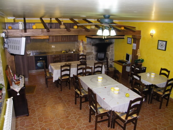 CASA RURAL OS CARBALLOS